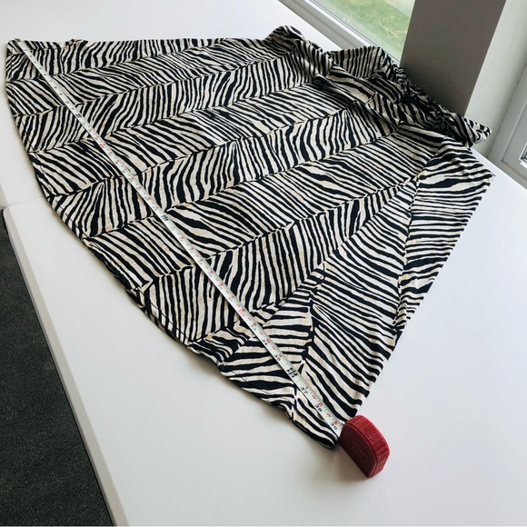 Robert Luis maxi skirt animal print tan, white and black, plastic ring belt sz.S - Picture 6 of 7